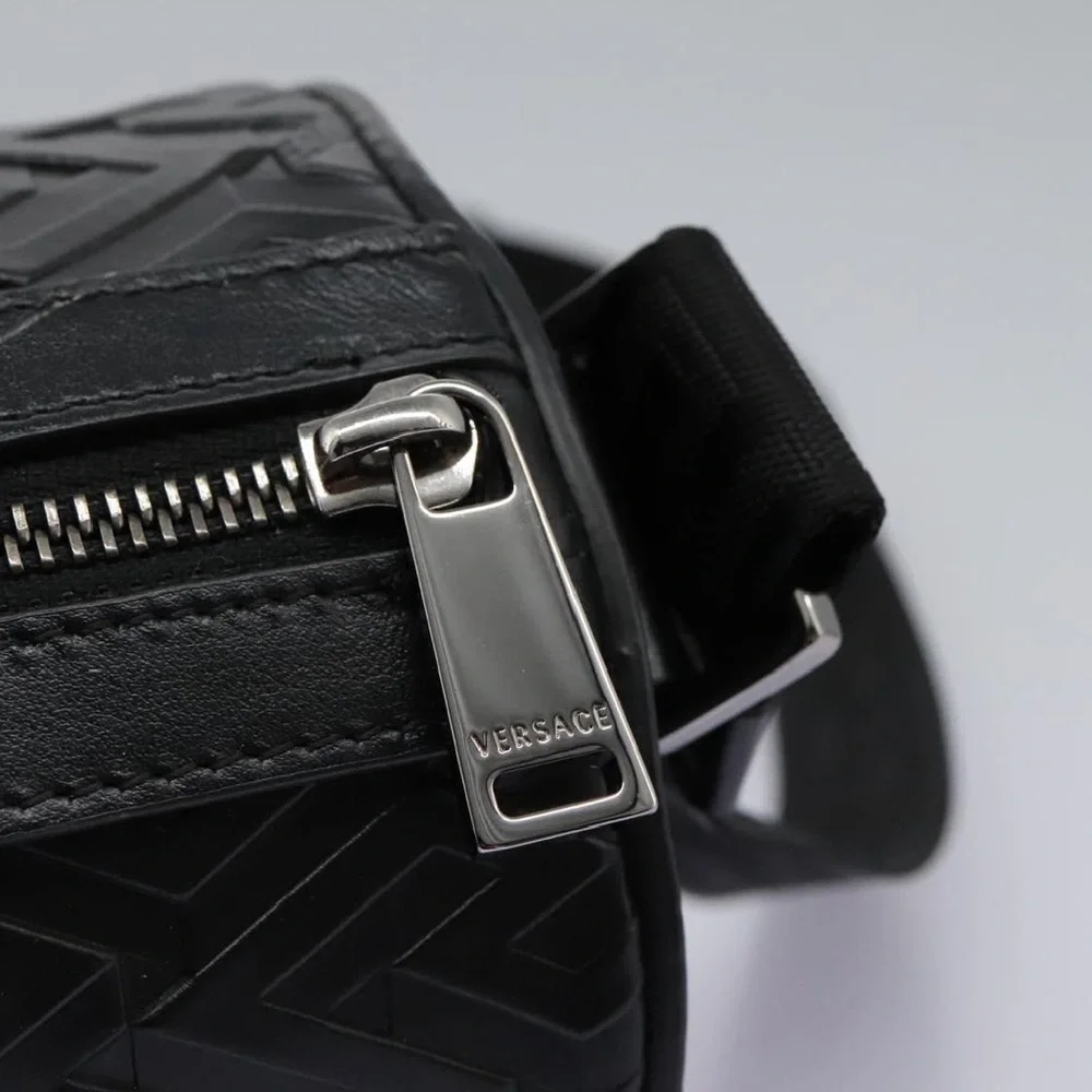 VERSACE 2-1 Shoulder Bag Leather Black Silver & attached cardholder unisex